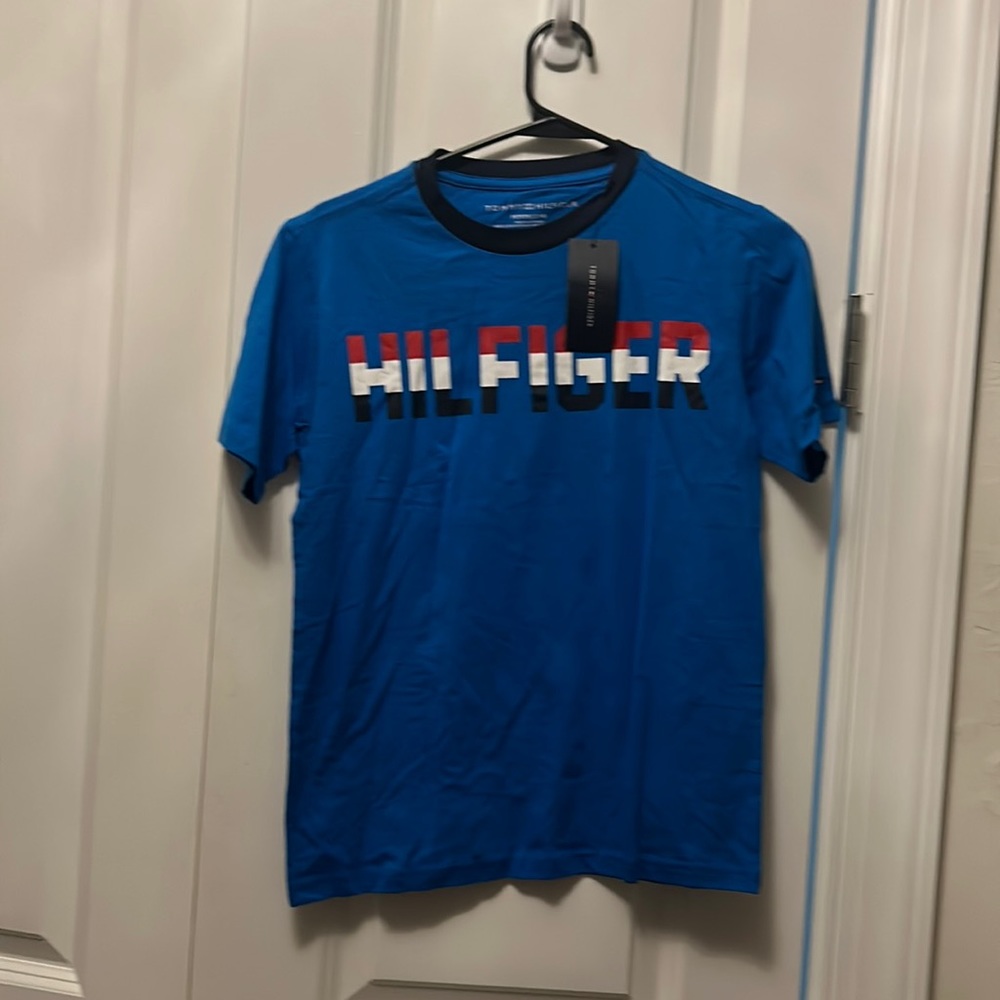 Tommy Hilfiger tee